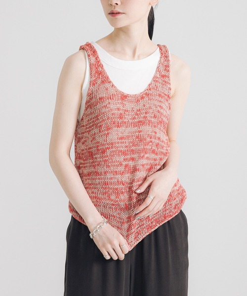 URBAN RESEARCH（アーバンリサーチ）の「リネン混ノースリーブニット（ニット/セーター・レディース・ブラック/グレー系その他/レッド・FREE）」の4枚目の写真