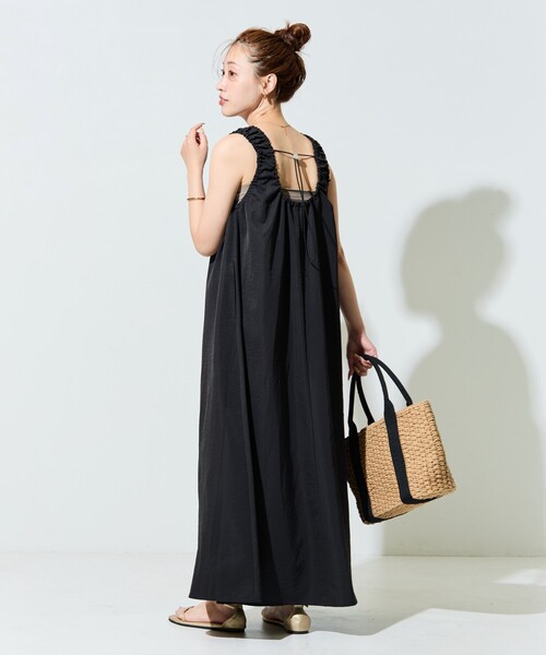 未使用品 MSGM　バックオープンフリルノースリーブワンピース　ドレス XS-Lサイズあり 【GINZA COUTURE/銀座クチュール】ノースリーブ