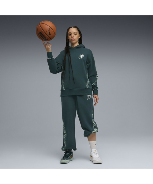 PUMA(プーマ)の「PUMA プーマ ウィメンズ バスケットボール Hoops x ハリーポッター フーディ(Tシャツ/カットソー・レディース・グリーン・X-SMALL/LARGE/SMALL/MEDIUM)」の10枚目の写真