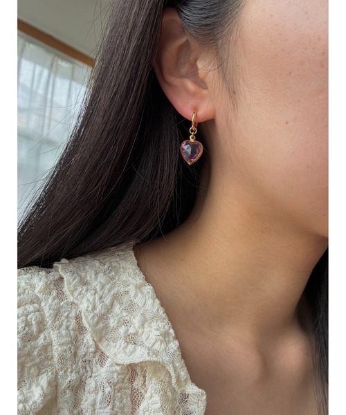 tone(トーン)の「【Spill The Beans】ヴィンテージハートフープピアス(MA)(ピアス(両耳用)・レディース・ゴールド・FREE)」の2枚目の写真