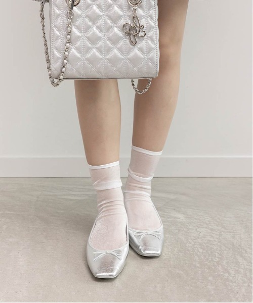 RANDA(ランダ)の「スクエアトゥヒールアップバレエシューズ(パンプス・レディース・ブラック/シルバー/ピンク・24.5/24/23.5/23/25.5/22.5/22/25)」の17枚目の写真