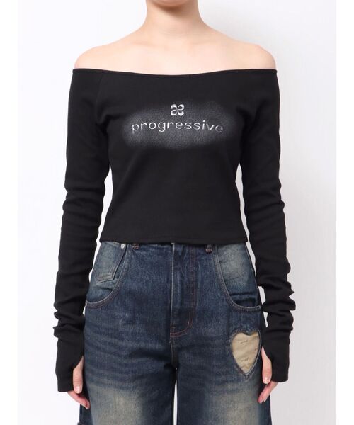 EMODA(エモダ)の「ロゴクロップドロングスリーブTシャツ(Tシャツ/カットソー・レディース・グレー/レッド/ブラック・FREE)」の8枚目の写真