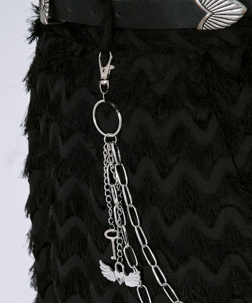 Ellno Loset(エルノロゼット)の「【新デザイン追加】ボディーキーチェーン(チャーム・メンズ・シルバー/ブラック・FREE)」の4枚目の写真