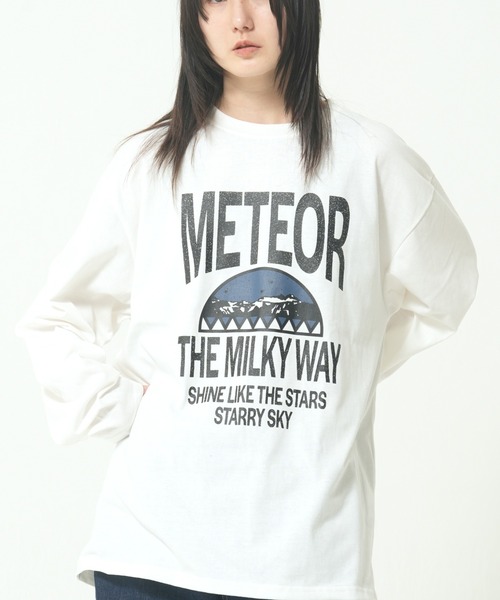 CORISCO（コリスコ）の「METEORカレッジロンTEE(M1)（Tシャツ/カットソー・メンズ・ブラック/チャコールグレー/ホワイト/オートミール・MEDIUM/LARGE/X-LARGE）」の2枚目の写真