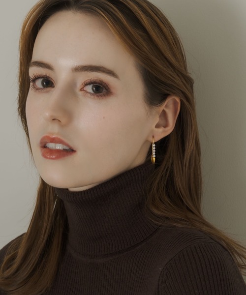 muku(ムク)の「PIERCE/SAFETY PIN×PEARL(ピアス(両耳用)・レディース・ゴールド/シルバー・FREE)」の7枚目の写真