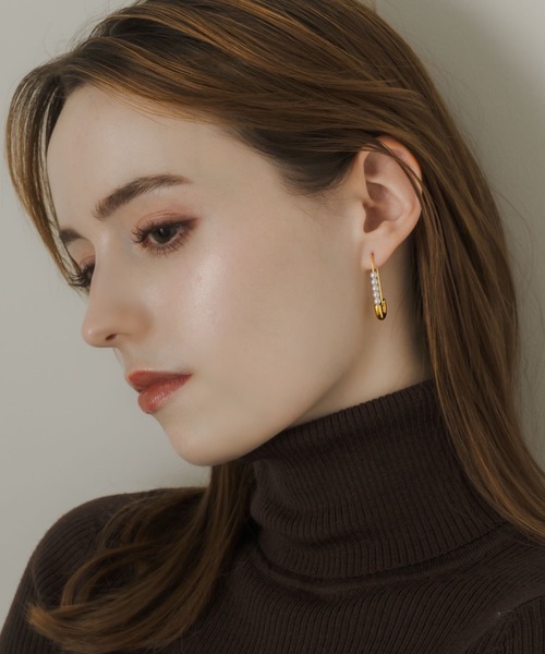 muku(ムク)の「PIERCE/SAFETY PIN×PEARL(ピアス(両耳用)・レディース・ゴールド/シルバー・FREE)」の10枚目の写真