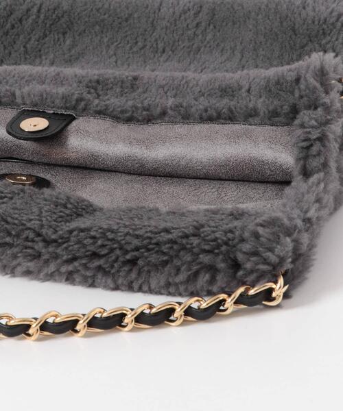 URBAN RESEARCH ROSSO WOMEN（アーバンリサーチ　ロッソ）の「VIOLA d’ORO　エコファーショルダーS（ショルダーバッグ・レディース・ブラウン/ダークグレー/オフホワイト/ブルー・-）」の19枚目の写真