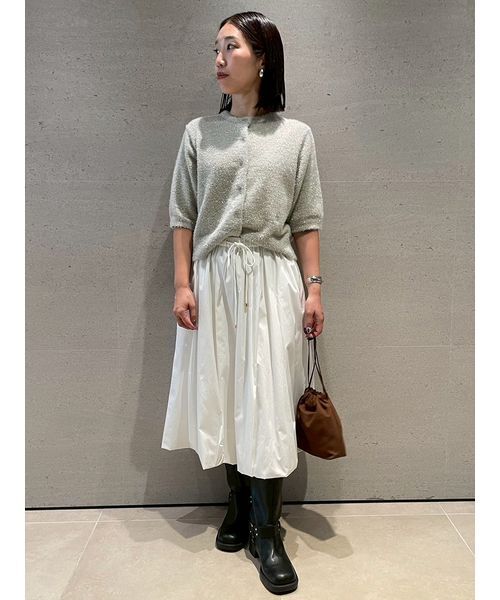 Mila Owen(ミラオーウェン)の「ウエストドロスト2サイズバルーンスカート(スカート・レディース・オリーブ/ブラック/ホワイト・0/1)」の22枚目の写真