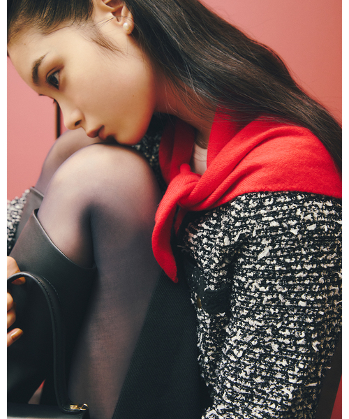 La TOTALITE（ラトータリテ）の「Vネックツイードカーディガン（カーディガン/ボレロ・レディース・ブラック/ネイビー/アイボリー・FREE）」の5枚目の写真