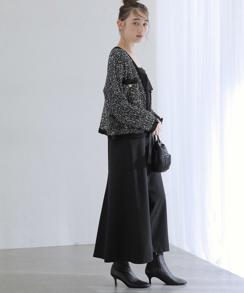 La TOTALITE（ラトータリテ）の「Vネックツイードカーディガン（カーディガン/ボレロ・レディース・ブラック/ネイビー/アイボリー・FREE）」の8枚目の写真