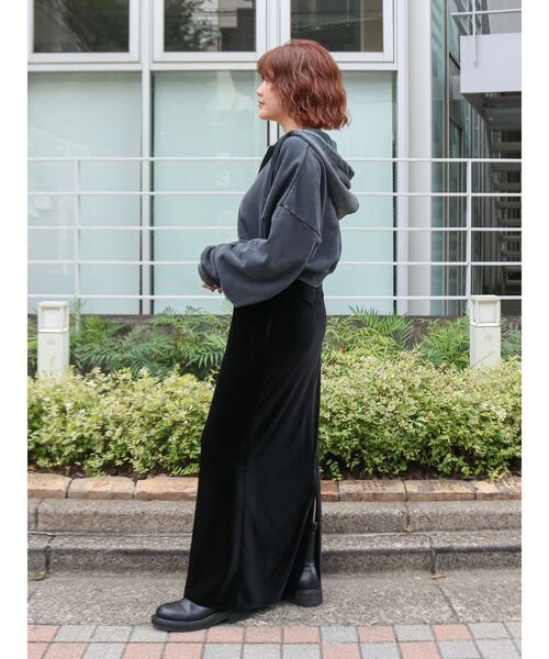 Ungrid（アングリッド）の「ダブルジップヴィンテージショートパーカー（パーカー・レディース・ブラウン/チャコールグレー/アイボリー・FREE）」の4枚目の写真