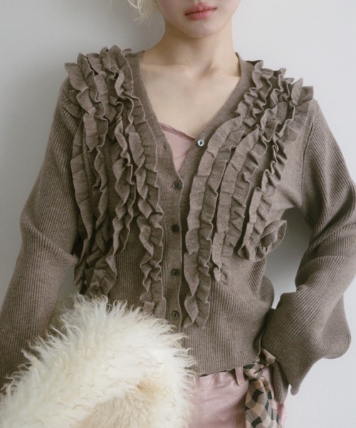 igi(イジ)の「IVY FRILL CARDI / フリルカーディガン(カーディガン/ボレロ・レディース・グレー/ピンク/ブラウン・FREE)」の2枚目の写真