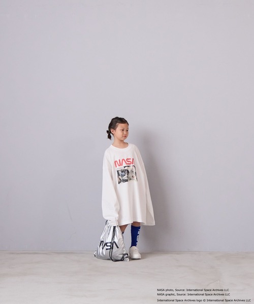 LOWRYS FARM（ローリーズファーム）の「【160-170サイズ】ＮＡＳＡプリントロンＴＬＳ　593054（Tシャツ/カットソー・キッズ・ブラック/オフホワイト/グレー・FREE）」の4枚目の写真