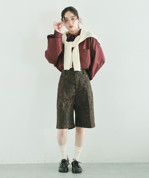 RAGEBLUE(レイジブルー)の「タックハーフパンツ/セットアップ対応(スラックス・レディース・グレー系/ブラック系/ブラウン系・FREE)」の8枚目の写真