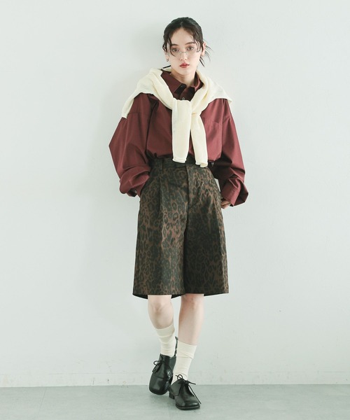 RAGEBLUE(レイジブルー)の「タックハーフパンツ/セットアップ対応(スラックス・レディース・グレー系/ブラック系/ブラウン系・FREE)」の9枚目の写真