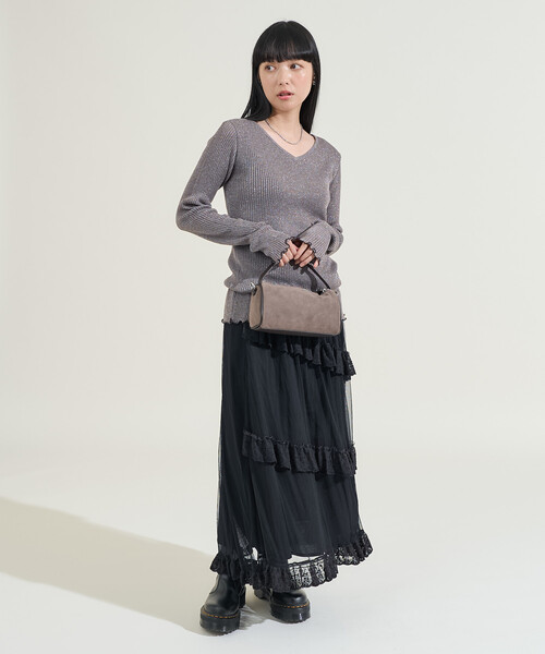 FREAK'S STORE(フリークスストア)の「ウォッシャブル ラメ Vネックニット(ニット/セーター・レディース・ブラック/サックスブルー/ライトグレー/ピンク・フリ-)」の8枚目の写真