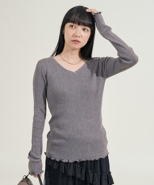 FREAK'S STORE(フリークスストア)の「ウォッシャブル ラメ Vネックニット(ニット/セーター・レディース・ブラック/サックスブルー/ライトグレー/ピンク・フリ-)」の14枚目の写真