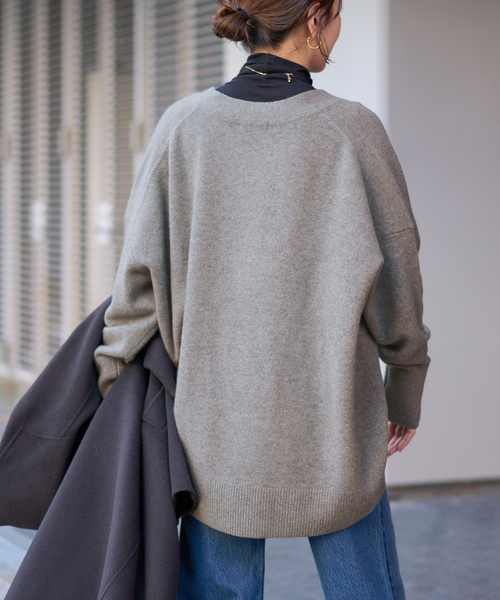 JOURNAL STANDARD（ジャーナルスタンダード）の「《追加2》MUSIC DEEP V ルーズプルオーバー（ニット/セーター・レディース・アーミー/ブラック/ベージュ/ピンク/ライトグレー・FREE）」の12枚目の写真