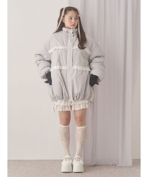 merry jenny（メリージェニー）の「ribbonフリルパデットジャケット（ダウンジャケット/コート・レディース・ピンク/アイボリー/ライトブルー・FREE）」の12枚目の写真