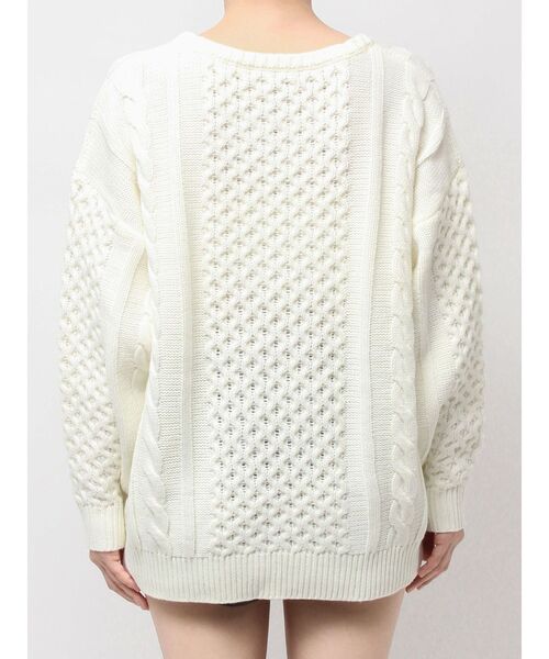 GYDA（ジェイダ）の「GGサガラ刺繍ケーブルニットトップス（ニット/セーター・レディース・ピンク/グレー/オフホワイト/ブラック・FREE）」の21枚目の写真