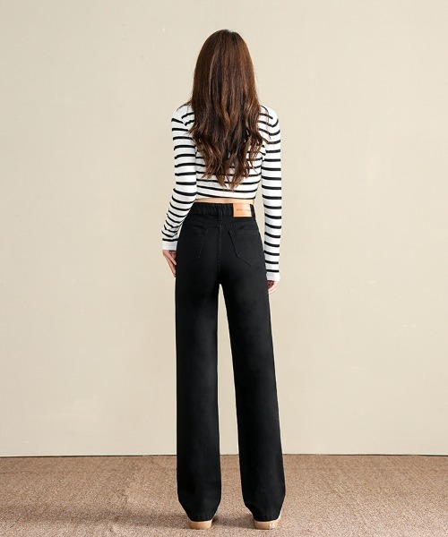 HANDO（ハンド）の「[高身長サイズMT/低身長サイズS有り]美脚シルエットを叶える、ストレートデニム オフィスカジュアル きれいめカジュアル 韓国（デニムパンツ・レディース・ブラック/ブルー・S/M/L/XL/XXL）」の22枚目の写真