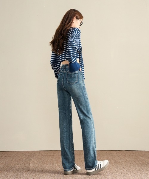 HANDO（ハンド）の「[高身長サイズMT/低身長サイズS有り]美脚シルエットを叶える、ストレートデニム オフィスカジュアル きれいめカジュアル 韓国（デニムパンツ・レディース・ブラック/ブルー・S/M/L/XL/XXL）」の3枚目の写真