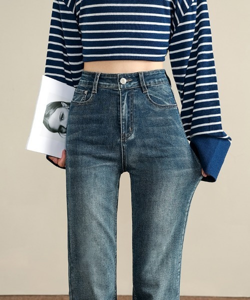 HANDO（ハンド）の「[高身長サイズMT/低身長サイズS有り]美脚シルエットを叶える、ストレートデニム オフィスカジュアル きれいめカジュアル 韓国（デニムパンツ・レディース・ブラック/ブルー・S/M/L/XL/XXL）」の6枚目の写真