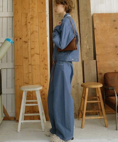 leinwande(ラインヴァンド)の「【leinwande】Stand Collar Denim Jacket(デニムジャケット・レディース・ブルー/ブラック・ONE SIZE)」の5枚目の写真