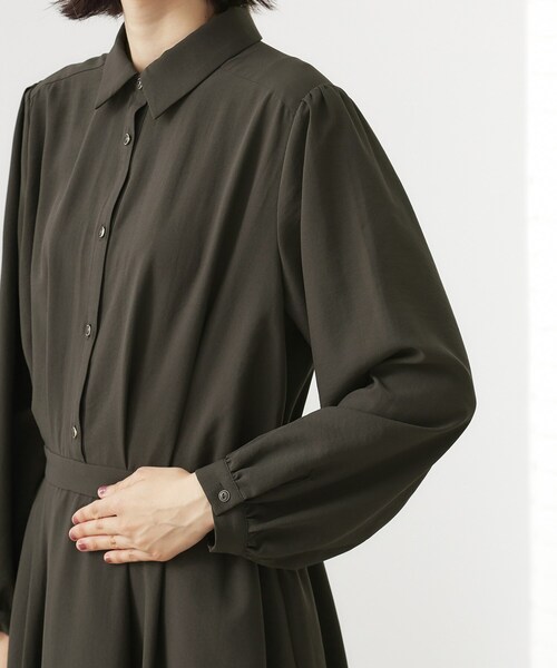 THE SHOP TK （ザ ショップ ティーケー ）の「【春まで着られる】フィット＆フレア長袖ワンピース（ワンピース・レディース・スミクロ/ブルー・14/13/12）」の15枚目の写真