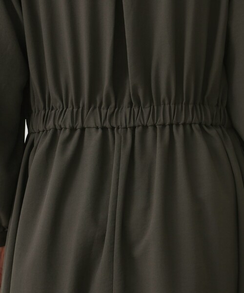 THE SHOP TK （ザ ショップ ティーケー ）の「【春まで着られる】フィット＆フレア長袖ワンピース（ワンピース・レディース・スミクロ/ブルー・14/13/12）」の16枚目の写真