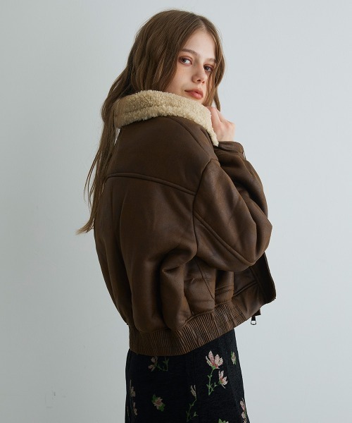 オーバーサイズムートンライクジャケット