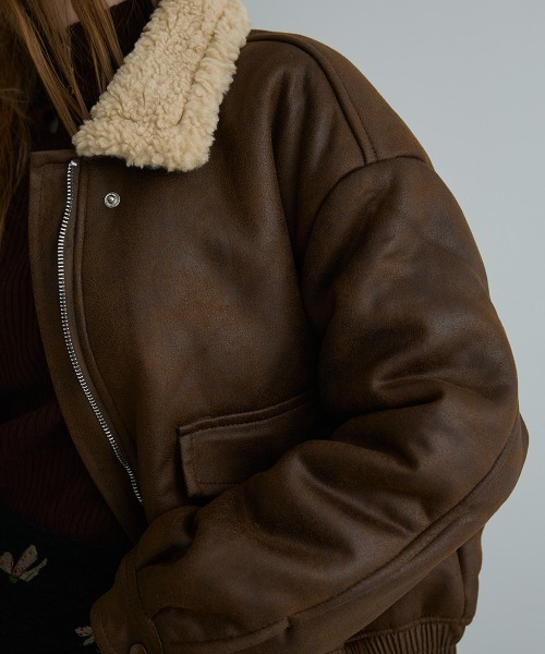 オーバーサイズムートンライクジャケット