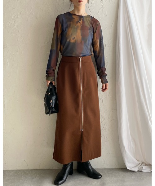 She's Closet(シーズクローゼット)の「配色バイカラー ロング丈 タイト フロントジップスカート(スカート・レディース・ブラック/ネイビー/ブラウン・FREE)」の14枚目の写真