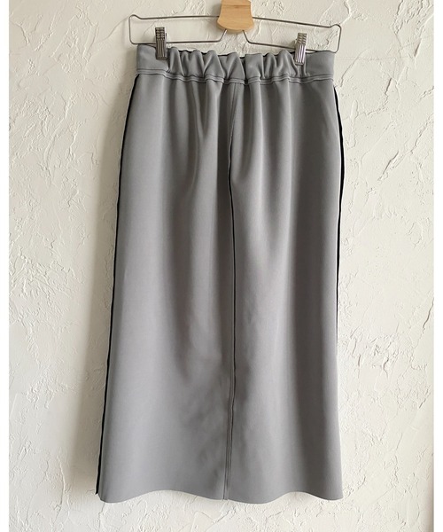 She's Closet(シーズクローゼット)の「配色バイカラー ロング丈 タイト フロントジップスカート(スカート・レディース・ブラック/ネイビー/ブラウン・FREE)」の16枚目の写真