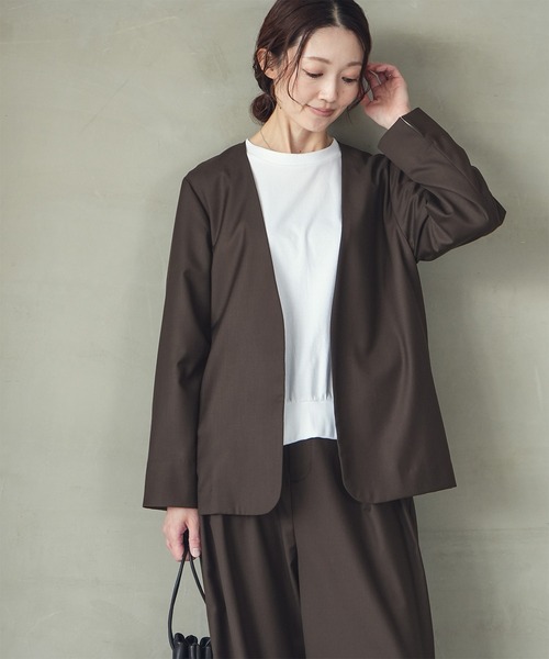 SOLAMONAT LARME(ソラモナラーム)の「ノーカラージャケット(ノーカラージャケット・レディース・ブラック/ベージュ/チャコール/グレー/ブラウン・38)」の5枚目の写真