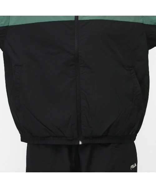 FILA（フィラ）の「【別注】フィラ FILA レディース裏トリコット起毛ウィンドジャケット 限定コラボ（ナイロンジャケット・レディース・スモークピンク/ダークグリーン/ネイビー・S/M/L/XL）」の10枚目の写真