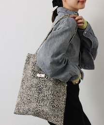 Spick & Span | 《一部店舗+WEB限定》Uhr/ウーア Animal TOTE(トートバッグ)