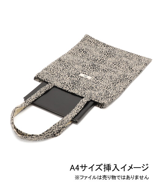 Spick & Span(スピックアンドスパン)の「《一部店舗+WEB限定》Uhr/ウーア Animal TOTE(トートバッグ・レディース・グレー・FREE)」の9枚目の写真