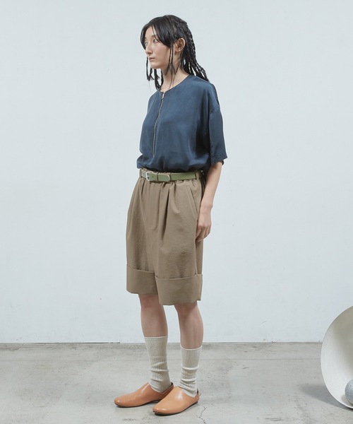Dulcamara（ドゥルカマラ）の「ピグメントBioキュプラ ZipT（Tシャツ/カットソー・メンズ・ベージュ/ネイビー/チャコールグレー・0/1）」の15枚目の写真