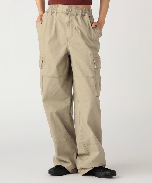 Dickies(ディッキーズ)の「カーゴパンツ(その他パンツ・レディース・ベージュ・26/27/28/29)」の3枚目の写真