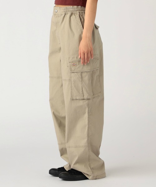 Dickies(ディッキーズ)の「カーゴパンツ(その他パンツ・レディース・ベージュ・26/27/28/29)」の5枚目の写真
