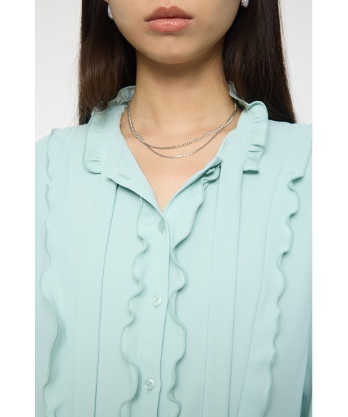 MOUSSY(マウジー)の「GEORGETTE RUFFLES ブラウス(シャツ/ブラウス・レディース・ネイビー/ミント・FREE)」の10枚目の写真