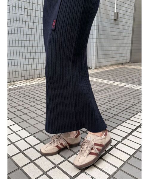 LAGUNAMOON（ラグナムーン）の「【adidas】GAZELLE INDOOR（スニーカー・レディース・ベージュ・23.5/24.5）」の9枚目の写真