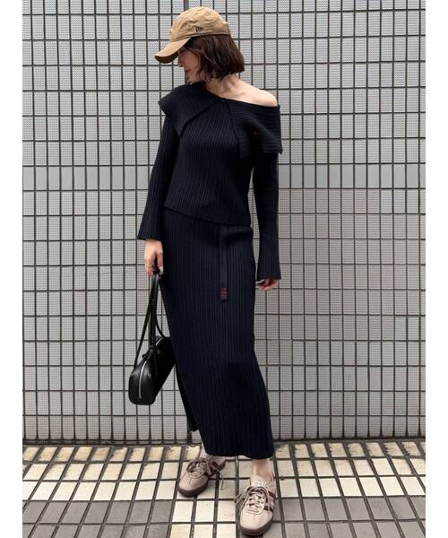 LAGUNAMOON（ラグナムーン）の「【adidas】GAZELLE INDOOR（スニーカー・レディース・ベージュ・23.5/24.5）」の8枚目の写真