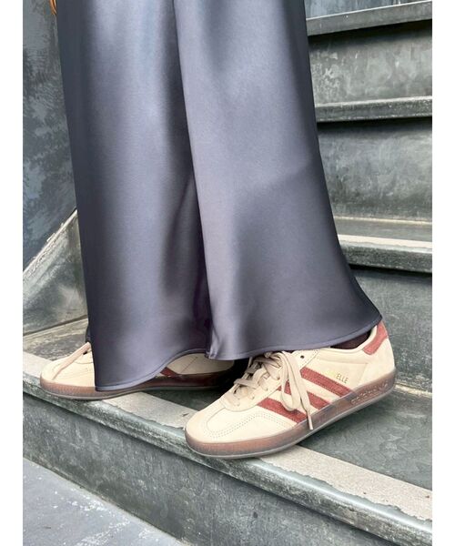 LAGUNAMOON（ラグナムーン）の「【adidas】GAZELLE INDOOR（スニーカー・レディース・ベージュ・23.5/24.5）」の7枚目の写真