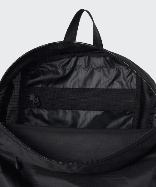 MUSINSA STANDARD（ムシンサスタンダード）の「リップストップパッカブルバックパック[ブラック]（バックパック/リュック・レディース・その他・FREE）」の6枚目の写真