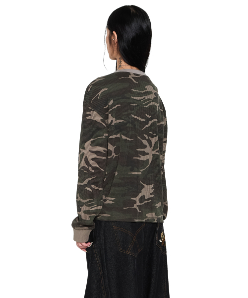 AAKAM(アーカム)の「Waffle Camouflage Long Sleeve (Khaki)(Tシャツ/カットソー・レディース・その他・1/2)」の6枚目の写真