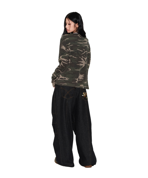 AAKAM(アーカム)の「Waffle Camouflage Long Sleeve (Khaki)(Tシャツ/カットソー・レディース・その他・1/2)」の8枚目の写真