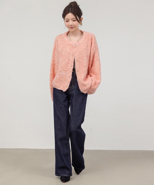 DAY CLOSET（デイ クローゼット）の「【前開き/中厚手】ふわっとあったか甘め仕上げ。長袖クリアボタンブークレニットカーディガン レディース（カーディガン/ボレロ・レディース・アイボリー・FREE）」の8枚目の写真