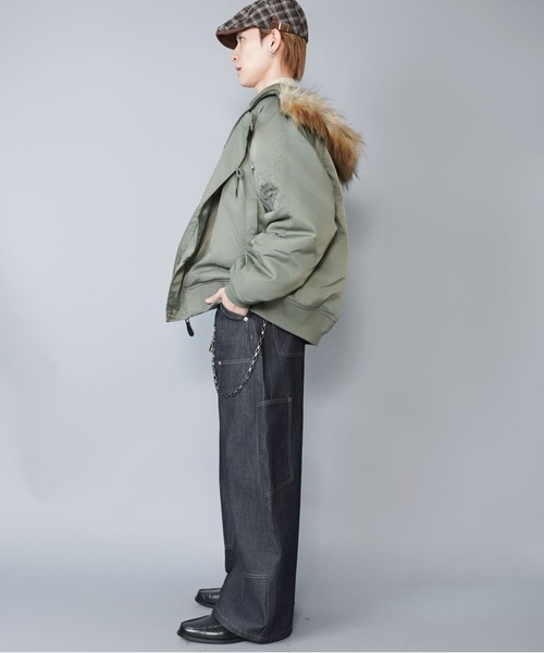 SPINNS(スピンズ)の「【短丈】中綿N-2Bフライトジャケット/2WAY/フェイクファーブルゾン/ユニセックス(ブルゾン・メンズ・ブラック/カーキ・L/M)」の17枚目の写真